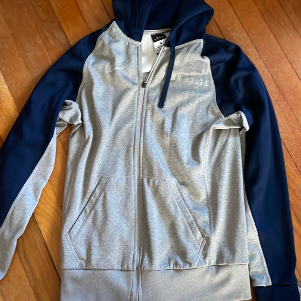 Penn state womens nike jacket. Lightly worn, great condition.